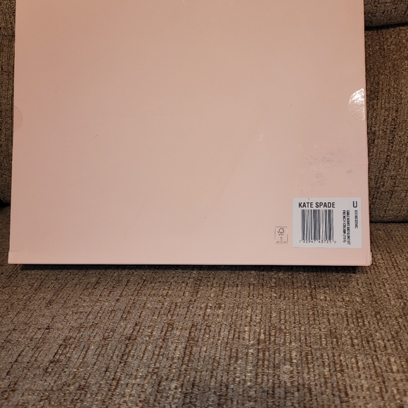 Kate Spade Ivory Cableknit Set - Picture 7 of 10